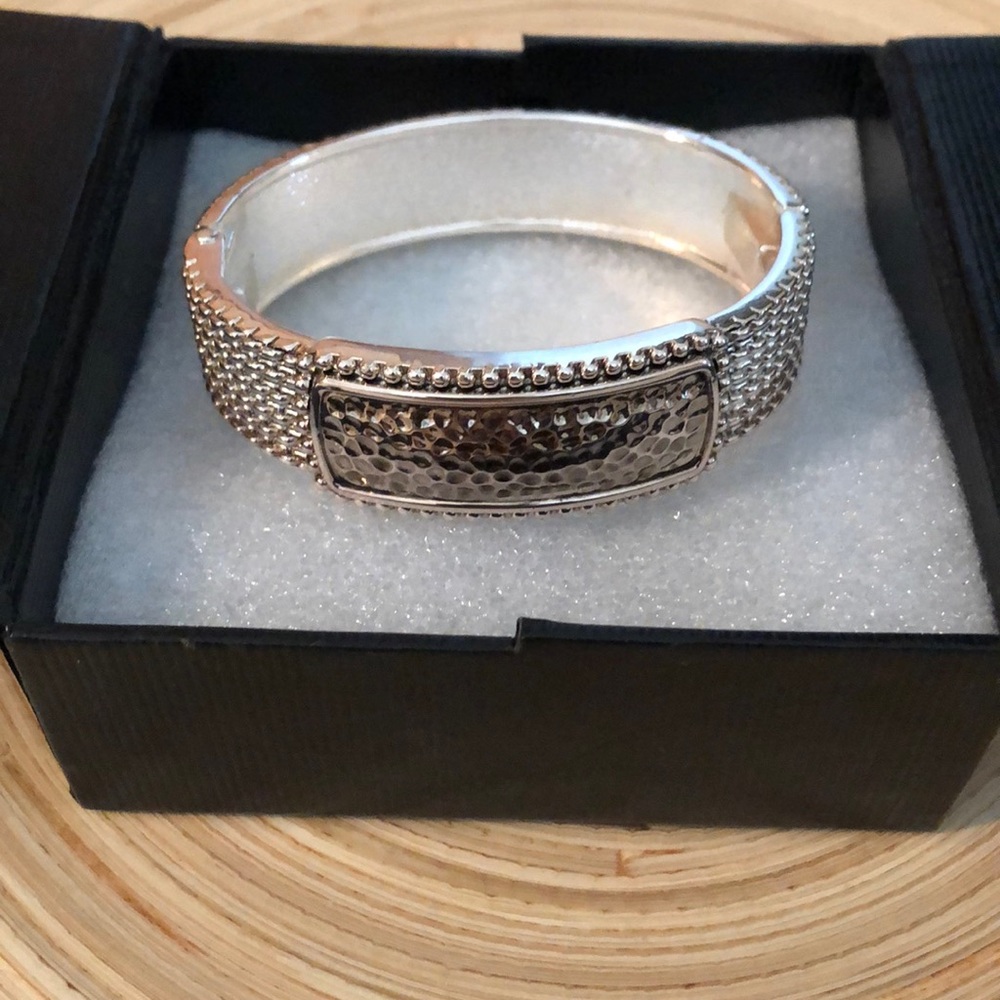Bangle - Picture 2 of 2